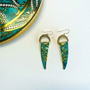 Turquoise and gold vintage tin earrings.